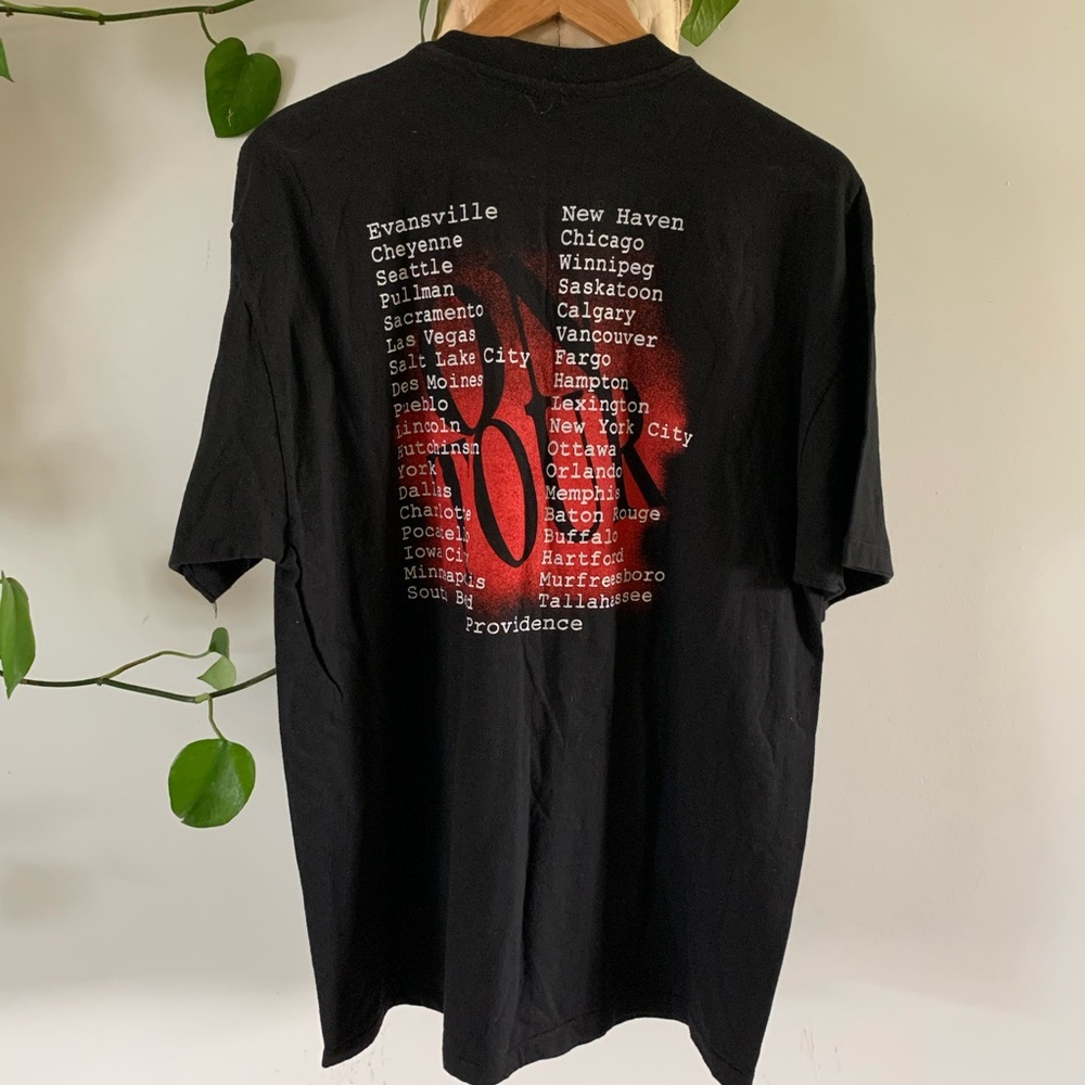 Vintage Garth Brooks Tour Tee - Picture 3 of 3